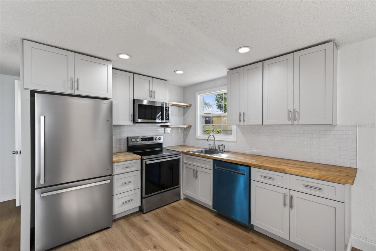 4545 12th Avenue S, Saint Petersburg, FL 33711 Photo