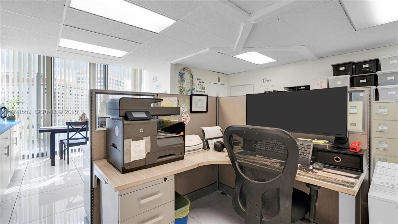 747 Ponce De Leon Blvd, Unit 410, Coral Gables, FL 33134 Photo