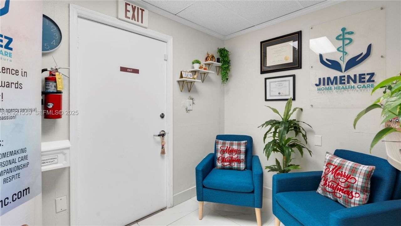 747 Ponce De Leon Blvd, Unit 410, Coral Gables, FL 33134 Photo