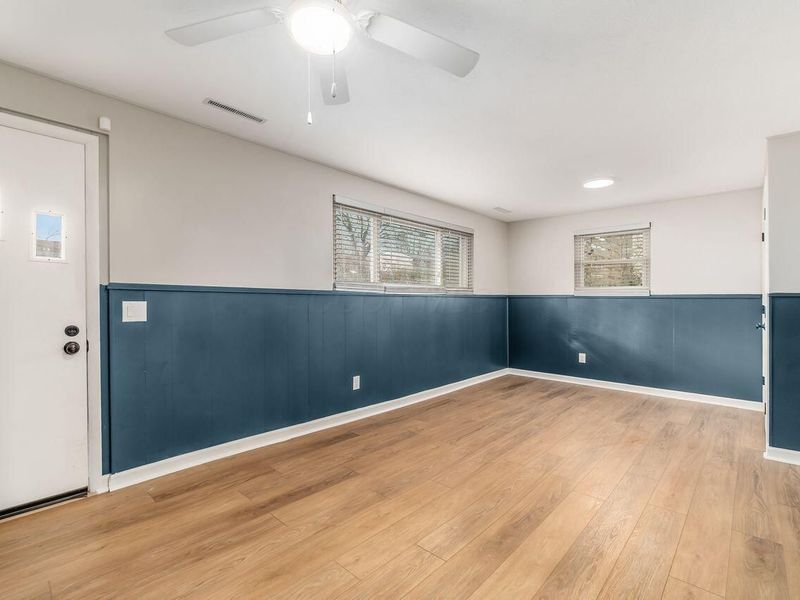 6035 Karl Road, Columbus, OH 43229 Photo 24