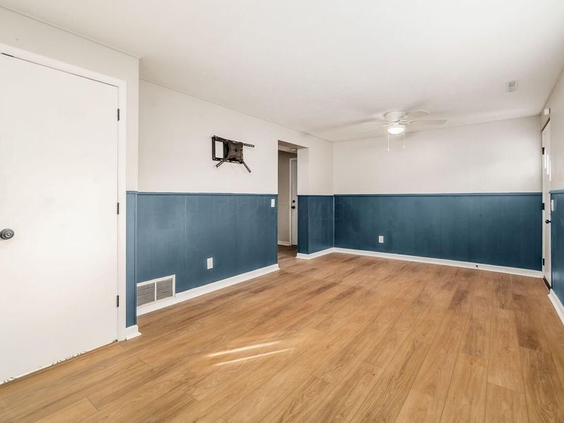 6035 Karl Road, Columbus, OH 43229 Photo 25