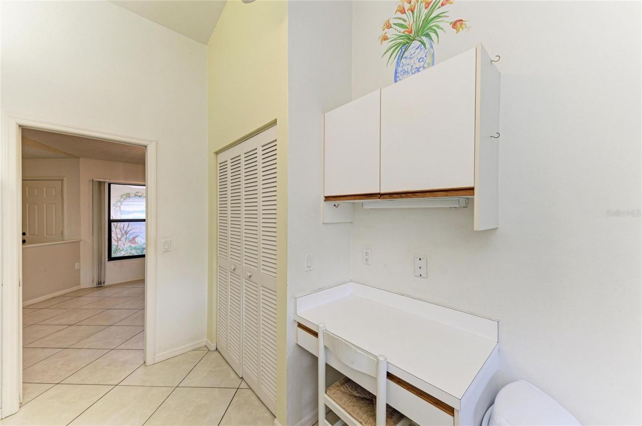 101 Southampton Place N, Unit 248, Venice, FL 34293 Photo