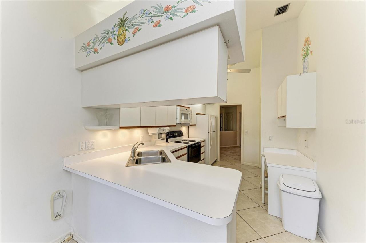 101 Southampton Place N, Unit 248, Venice, FL 34293 Photo