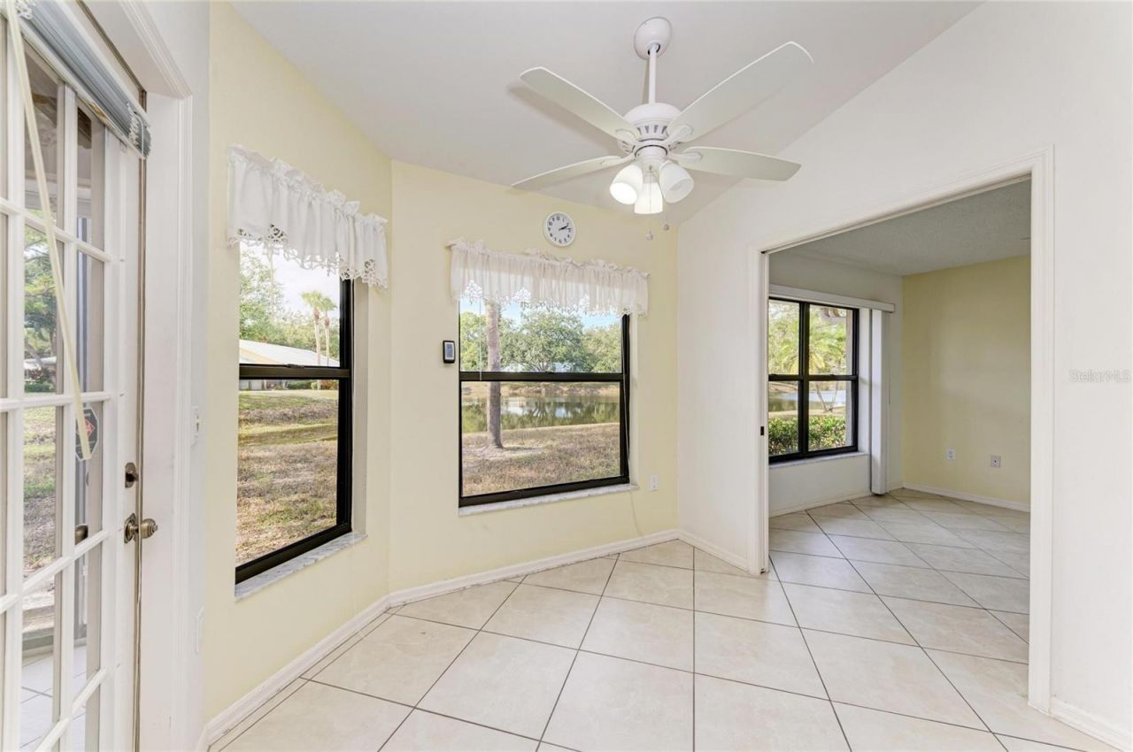 101 Southampton Place N, Unit 248, Venice, FL 34293 Photo