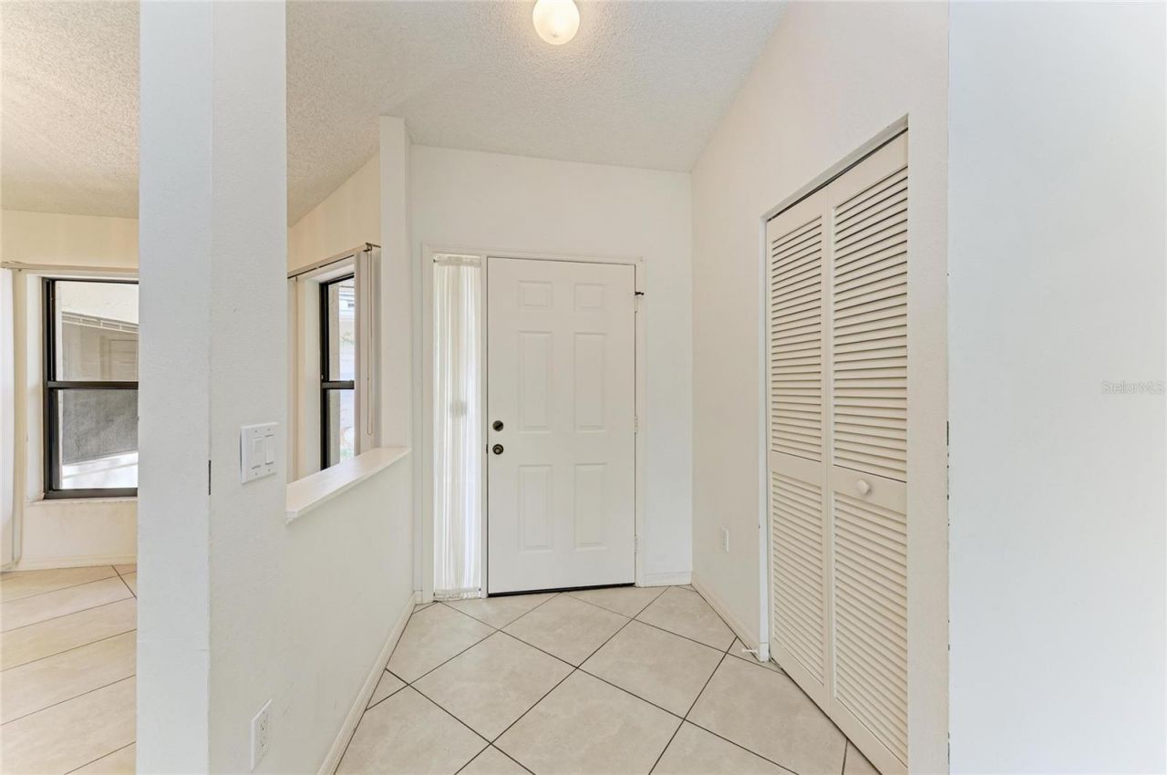 101 Southampton Place N, Unit 248, Venice, FL 34293 Photo