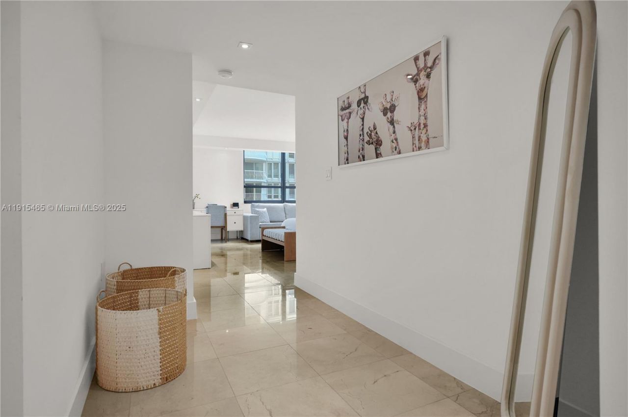 10175 Collins Ave, Unit 504, Bal Harbour, FL 33154 Photo