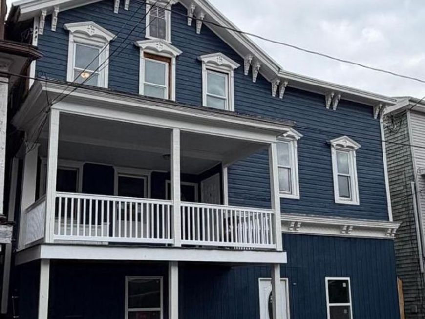 111 E Market Street, Williamstown, PA 17098 Main Photo