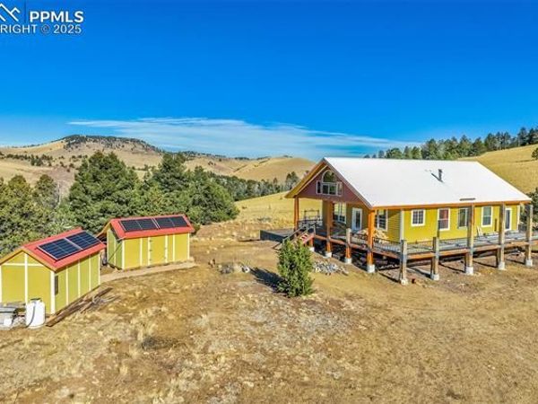 1440 N Range Road, Guffey, CO 80820
