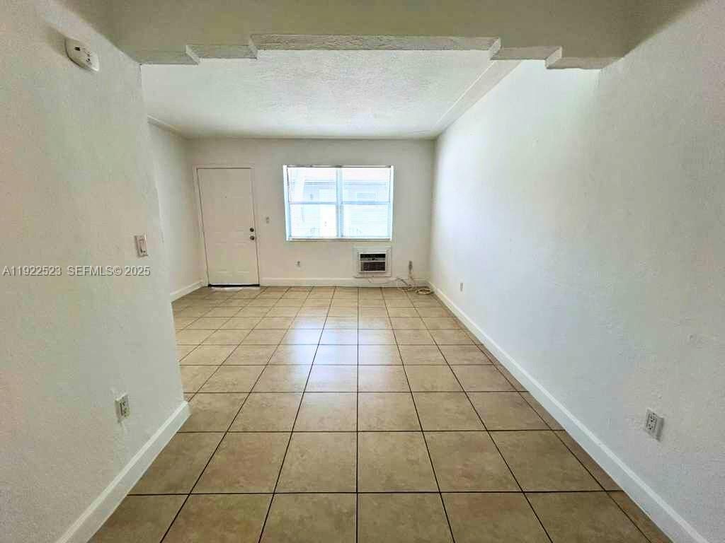 1265 SW 6th St, Unit 10, Miami, FL 33135 Photo