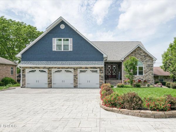 1118 Hileah Drive, Crossville, TN 38572