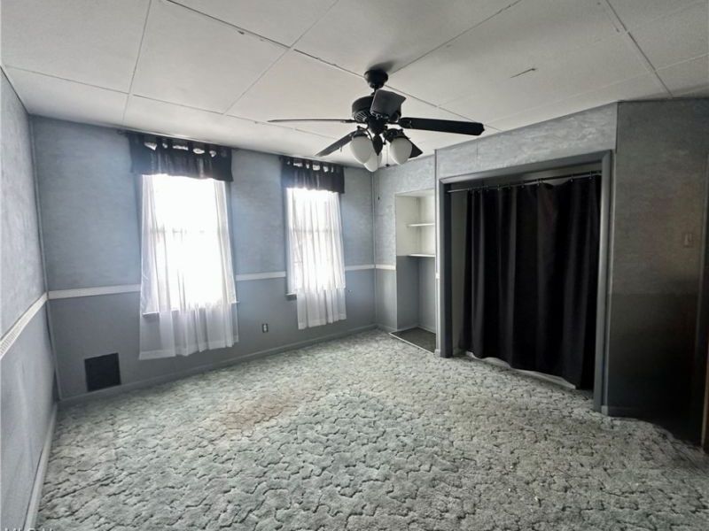 315 Carolina Avenue, Chester, WV 26034 Photo 21