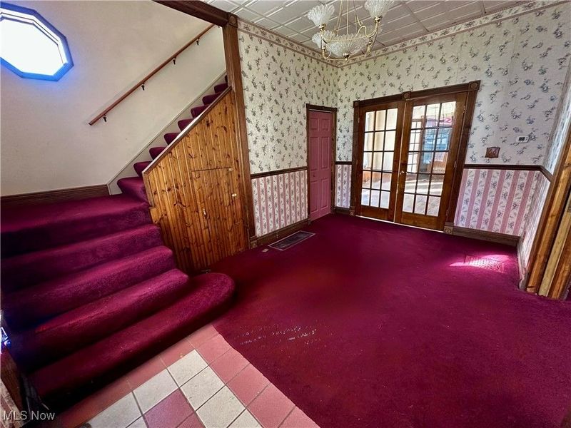 315 Carolina Avenue, Chester, WV 26034 Photo 6