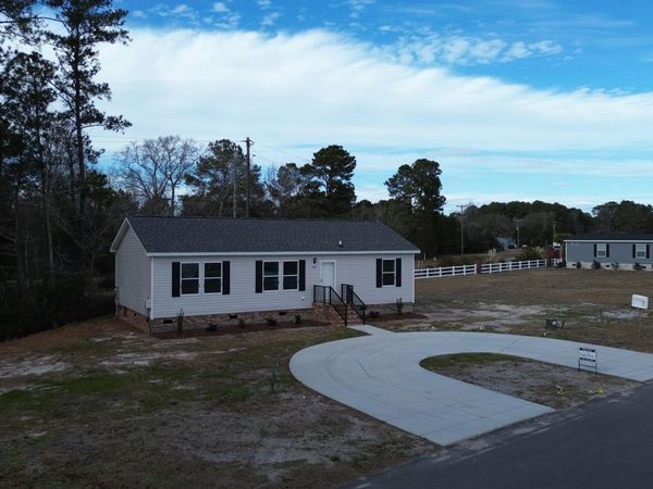 852 Yaupon Drive SW, Calabash, NC 28467