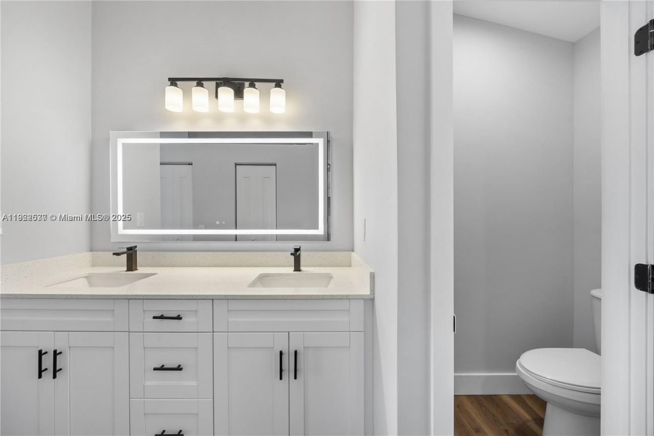 3835 Lombardy St, Hollywood, FL 33021 Photo