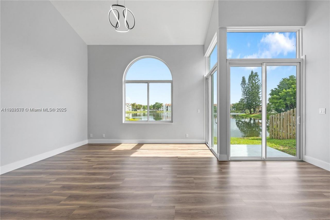 3835 Lombardy St, Hollywood, FL 33021 Photo