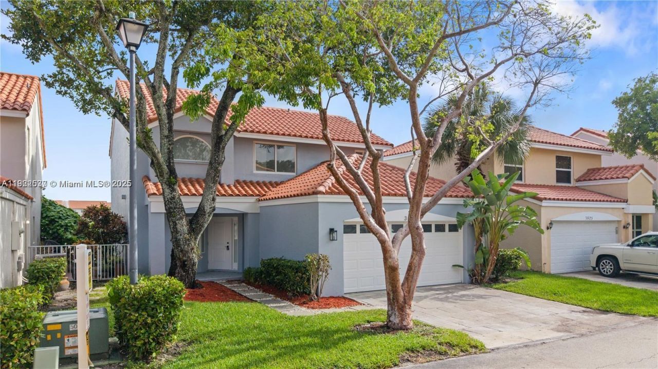 3835 Lombardy St, Hollywood, FL 33021 Photo