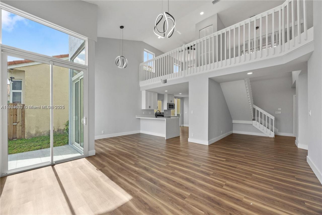 3835 Lombardy St, Hollywood, FL 33021 Photo