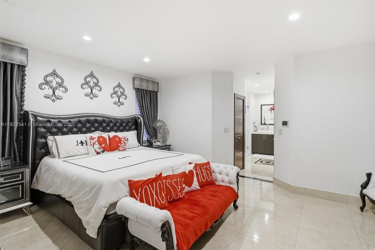 14252 SW 30th St, Miami, FL 33175 Photo