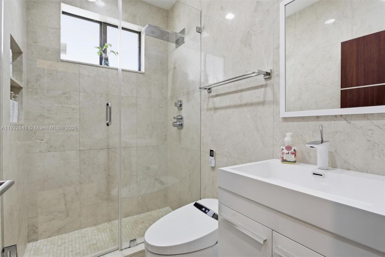 14252 SW 30th St, Miami, FL 33175 Photo