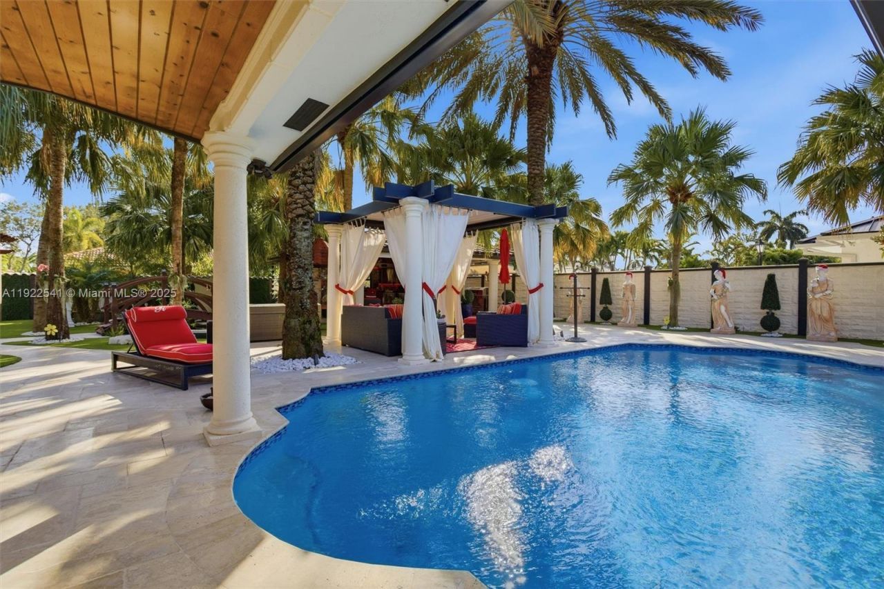 14252 SW 30th St, Miami, FL 33175 Photo