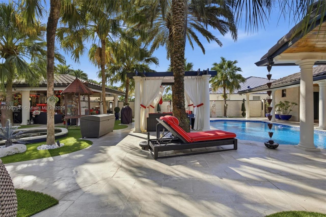 14252 SW 30th St, Miami, FL 33175 Photo