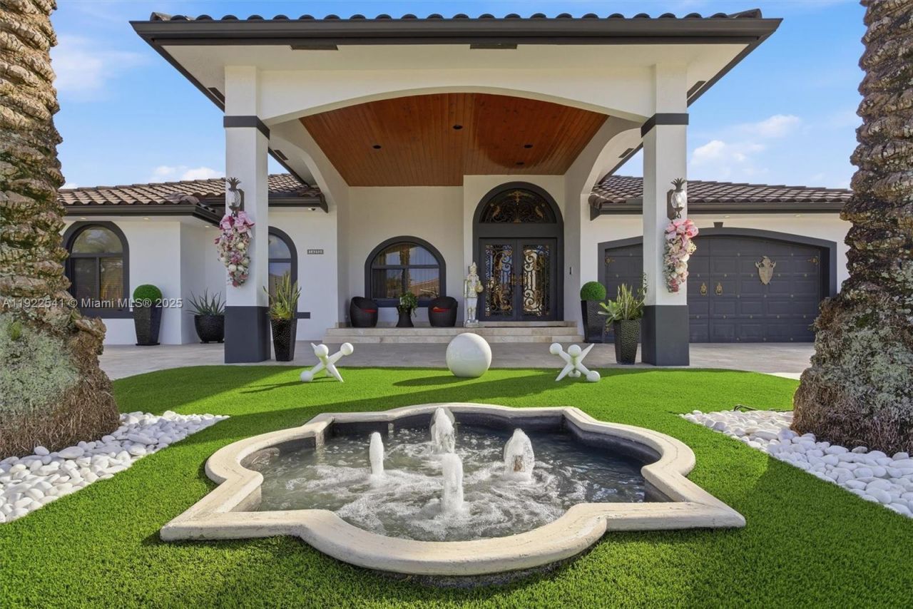 14252 SW 30th St, Miami, FL 33175 Photo