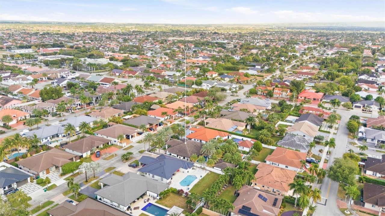 14252 SW 30th St, Miami, FL 33175 Photo