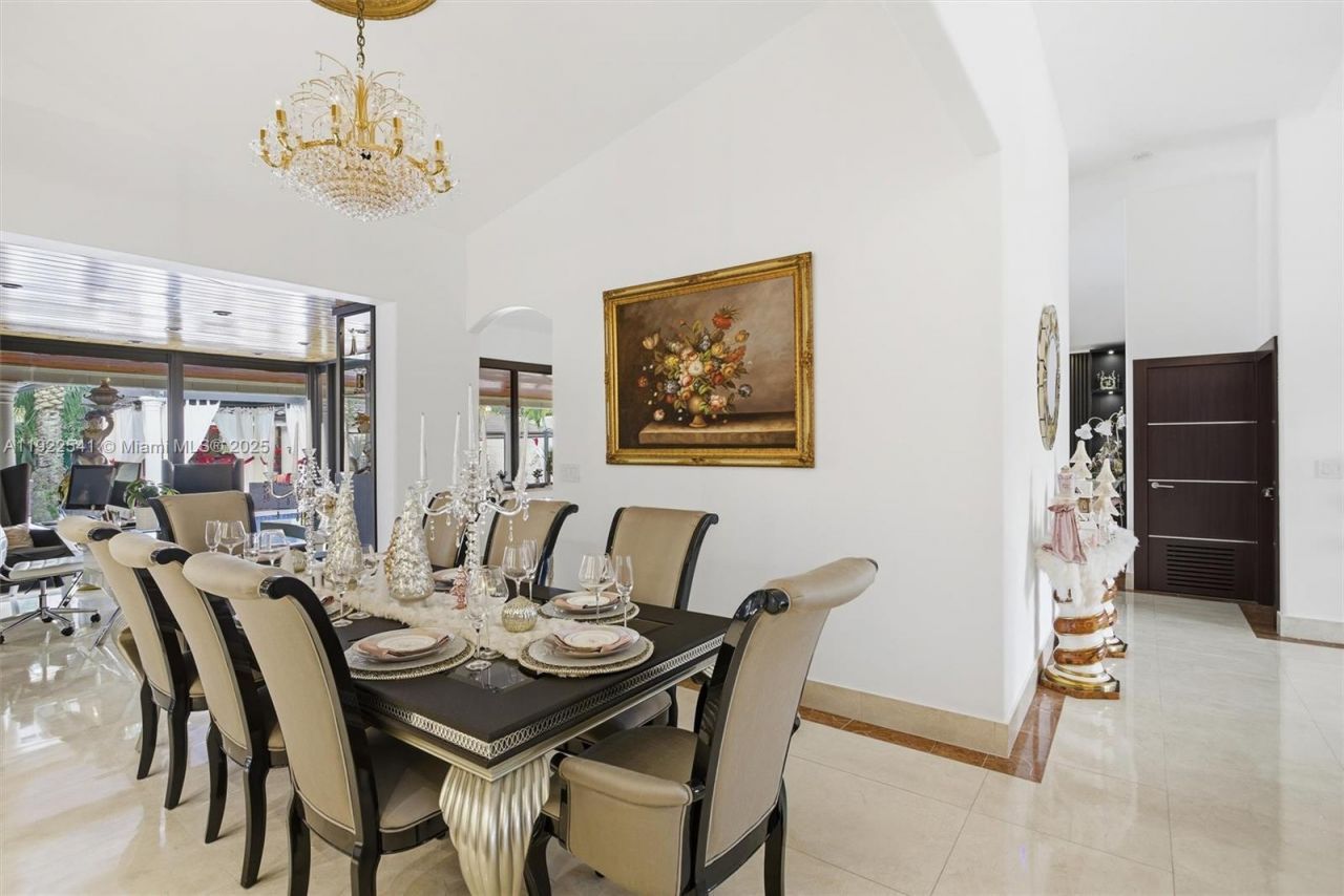 14252 SW 30th St, Miami, FL 33175 Photo