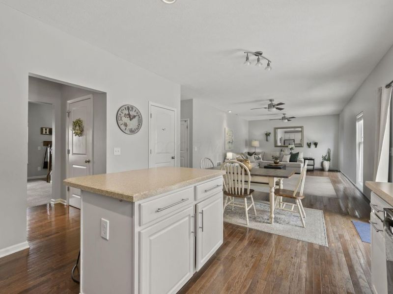 543 Sunbury Meadows Drive, Sunbury, OH 43074 Photo 17