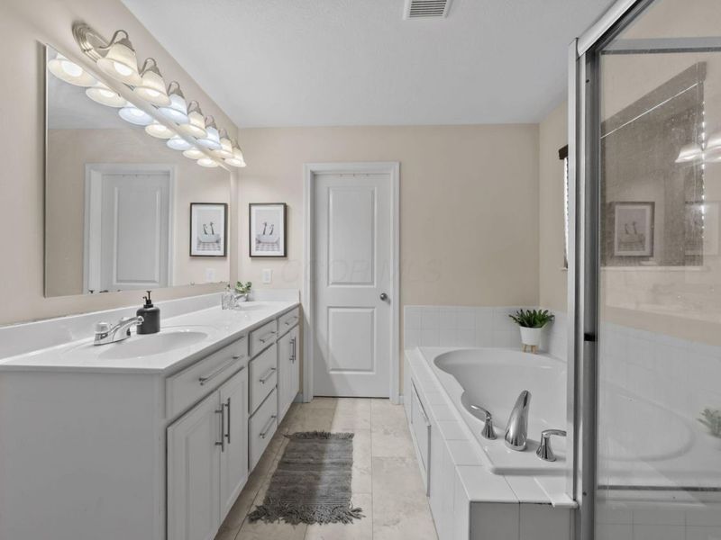 543 Sunbury Meadows Drive, Sunbury, OH 43074 Photo 25