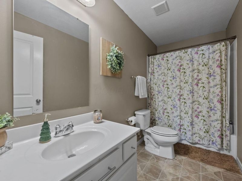 543 Sunbury Meadows Drive, Sunbury, OH 43074 Photo 33