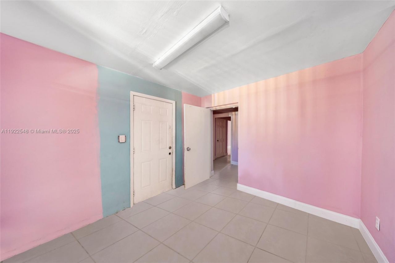 159 NW 36th St, Miami, FL 33127 Photo