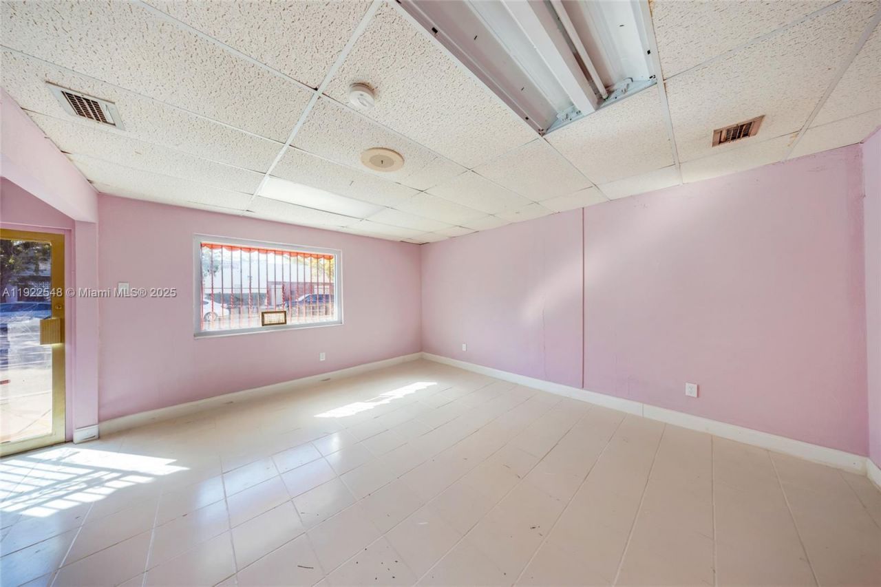 159 NW 36th St, Miami, FL 33127 Photo