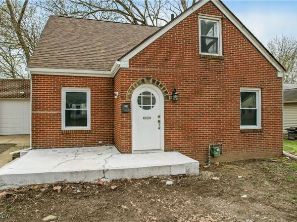 414 10th Street, Struthers, OH 44471