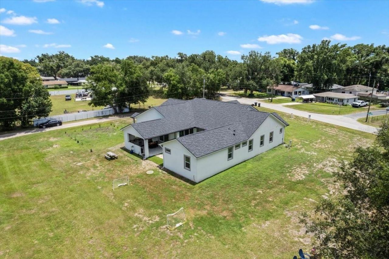 4210 Thonotosassa Road, Plant City, FL 33565 Photo