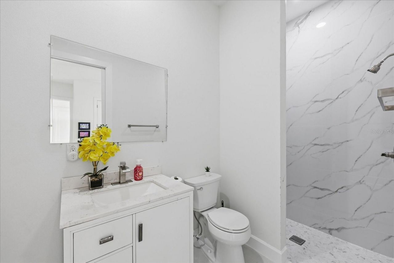 4210 Thonotosassa Road, Plant City, FL 33565 Photo