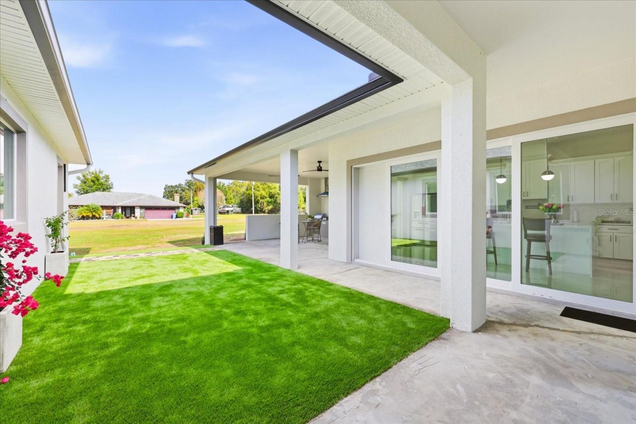 4210 Thonotosassa Road, Plant City, FL 33565 Photo