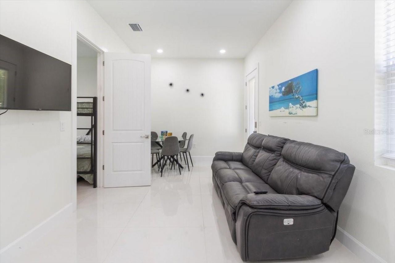 4210 Thonotosassa Road, Plant City, FL 33565 Photo