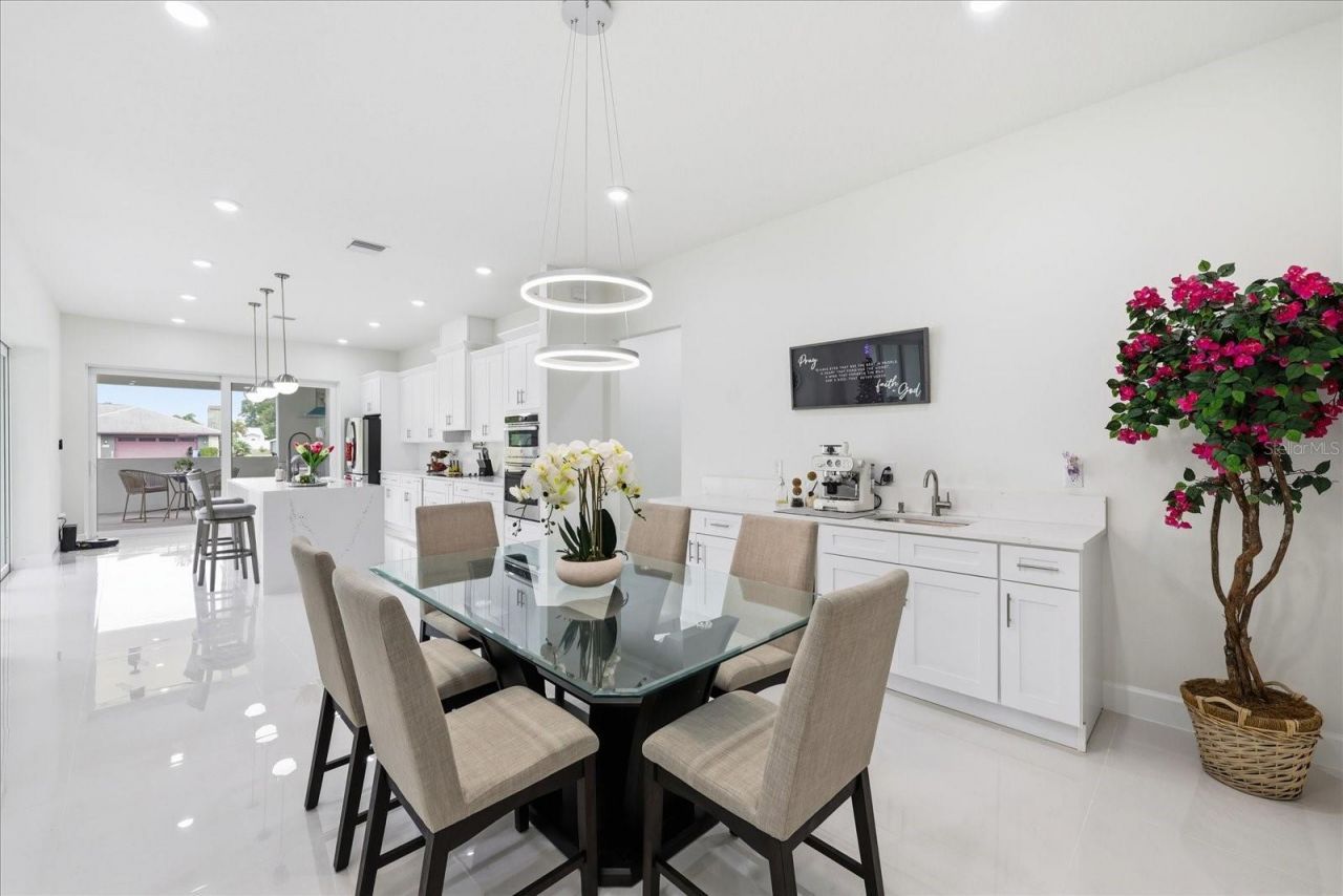 4210 Thonotosassa Road, Plant City, FL 33565 Photo