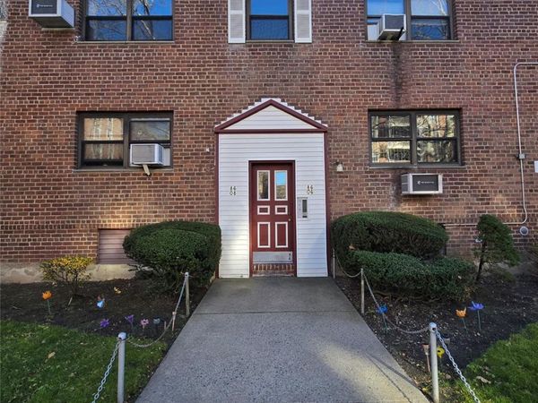 8606 155th Avenue, Unit 4, Howard Beach, NY 11414