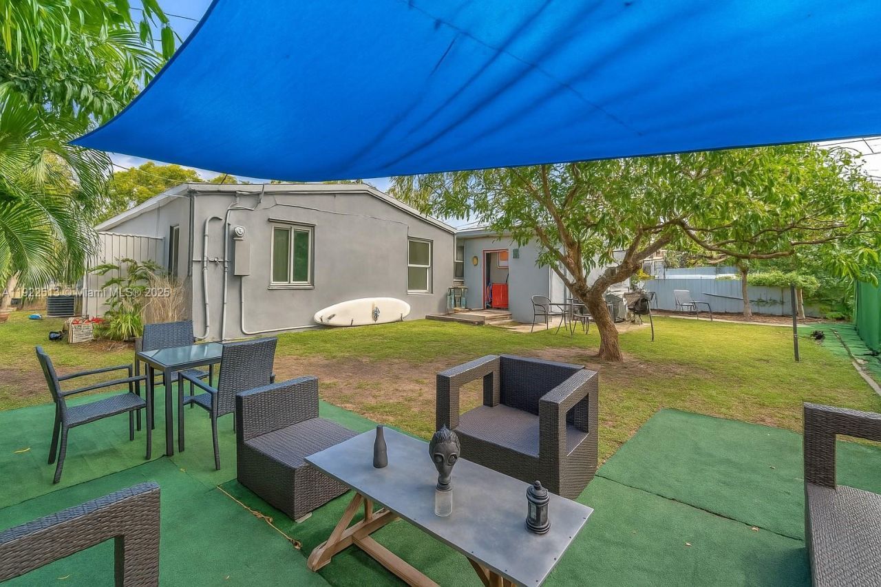 100 NW 123rd St, North Miami, FL 33168 Photo