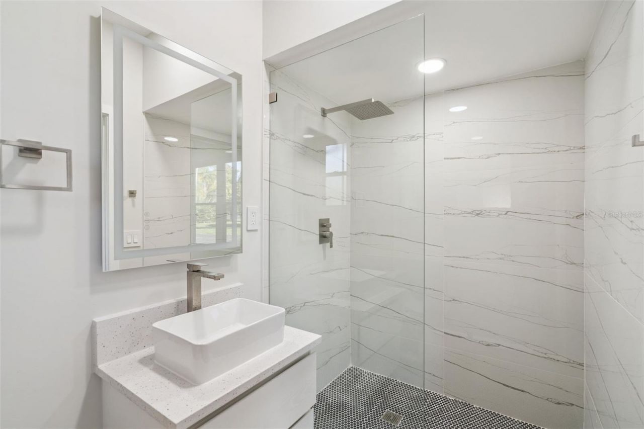 5526 Parkdale Drive, Orlando, FL 32839 Photo