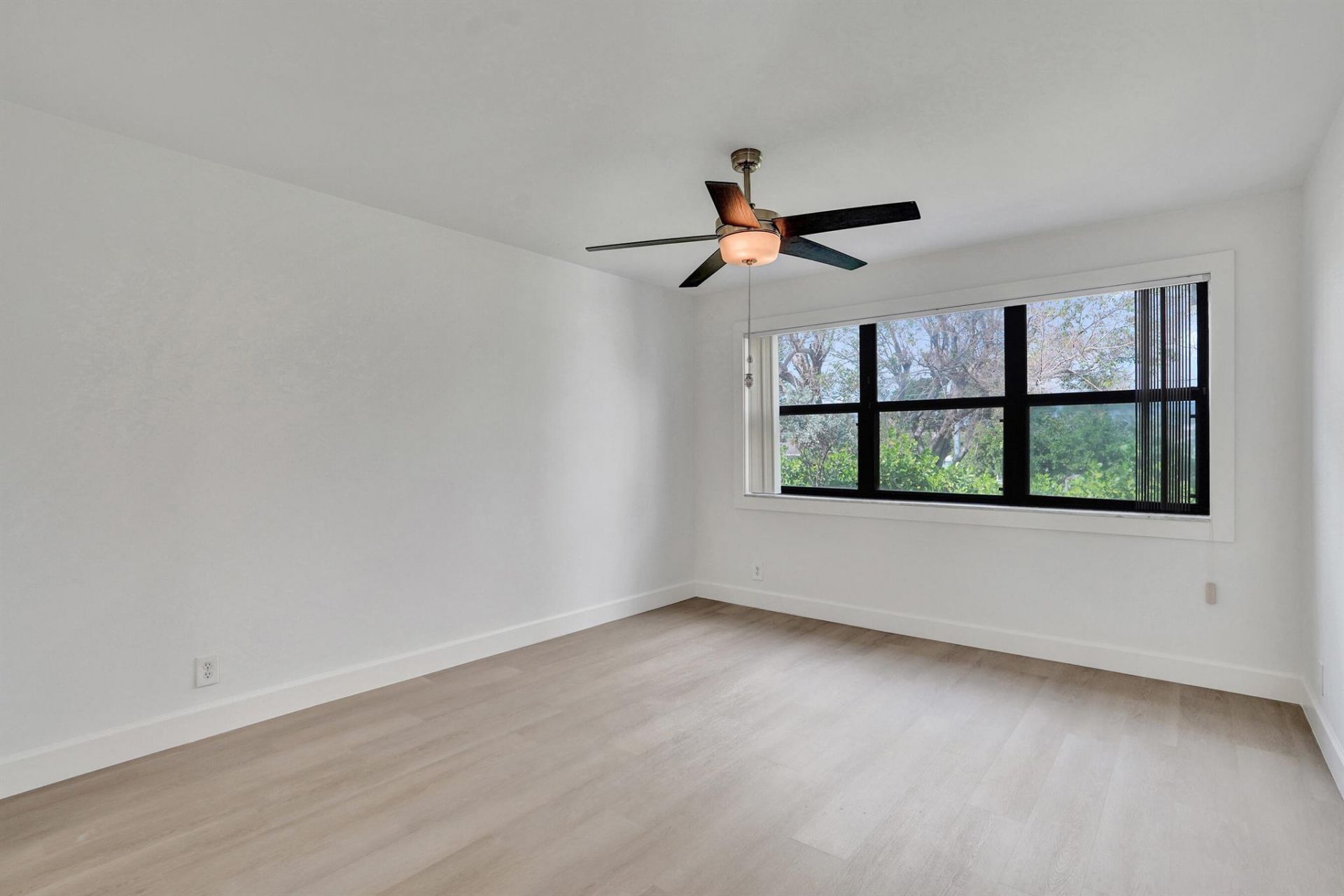 1040 Homewood Boulevard, Unit L202, Delray Beach, FL 33445 Photo