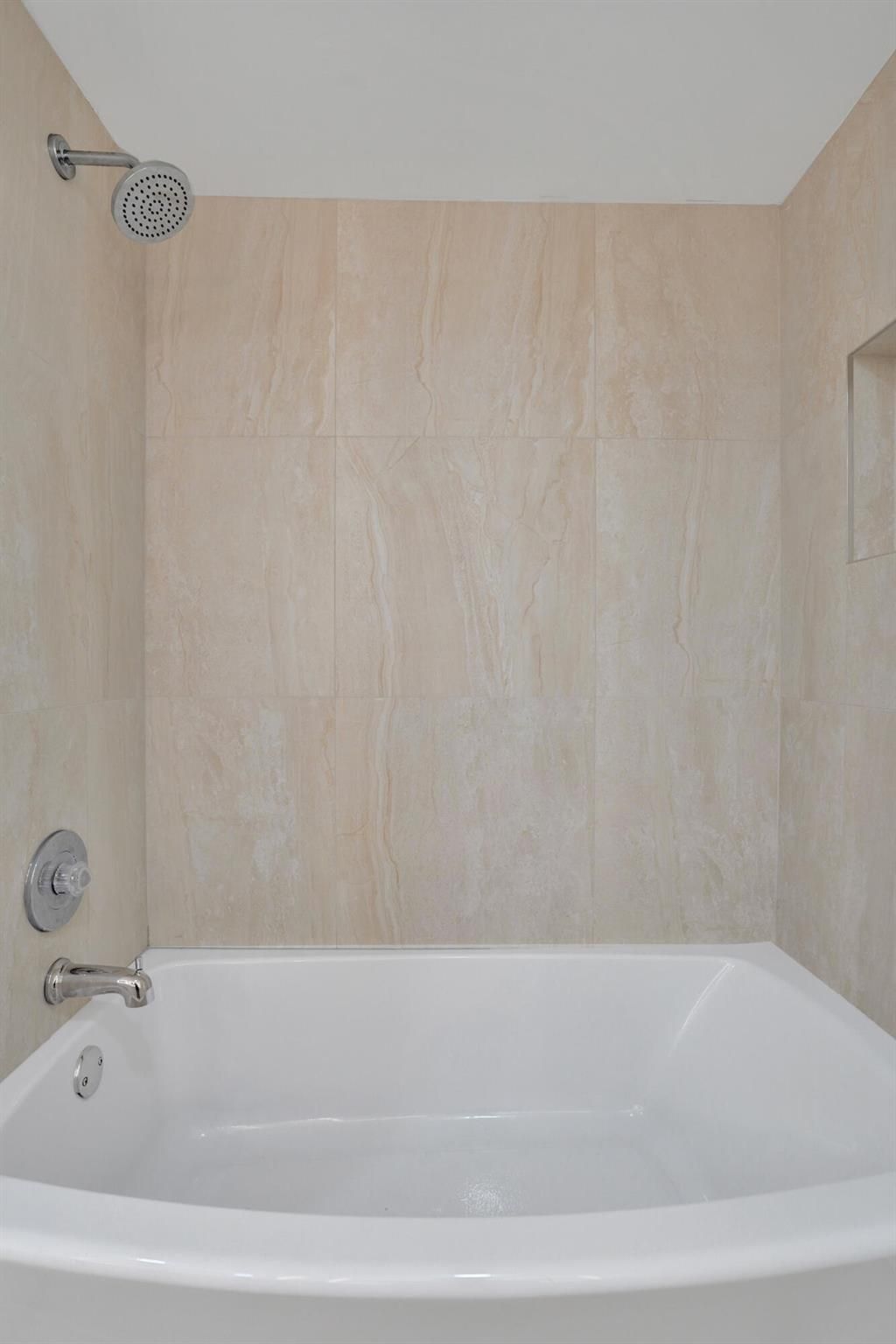 1040 Homewood Boulevard, Unit L202, Delray Beach, FL 33445 Photo