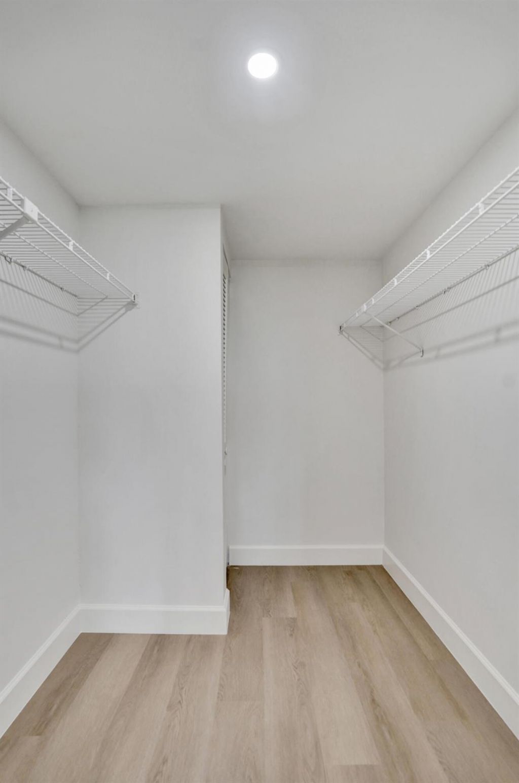 1040 Homewood Boulevard, Unit L202, Delray Beach, FL 33445 Photo