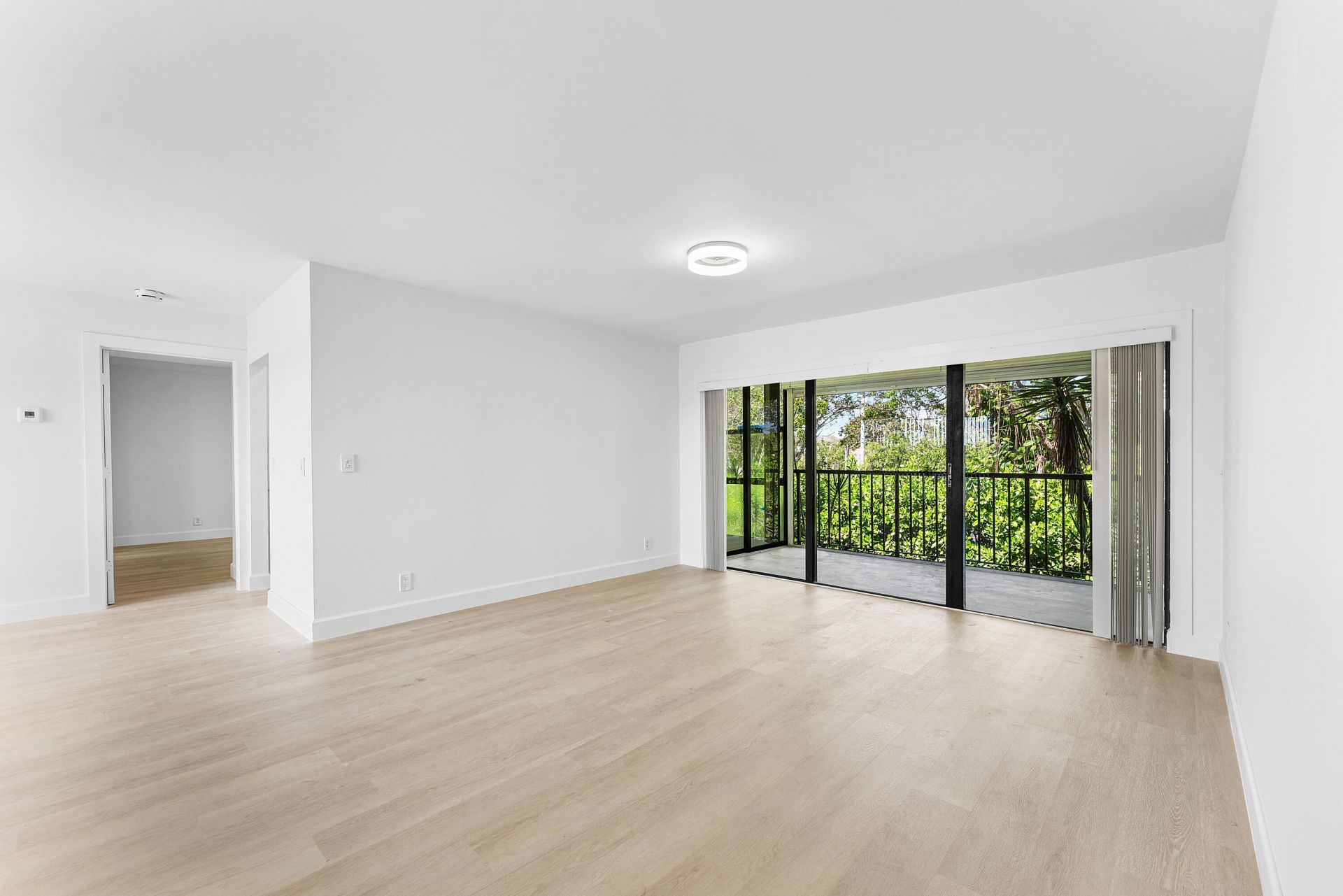 1040 Homewood Boulevard, Unit L202, Delray Beach, FL 33445 Photo