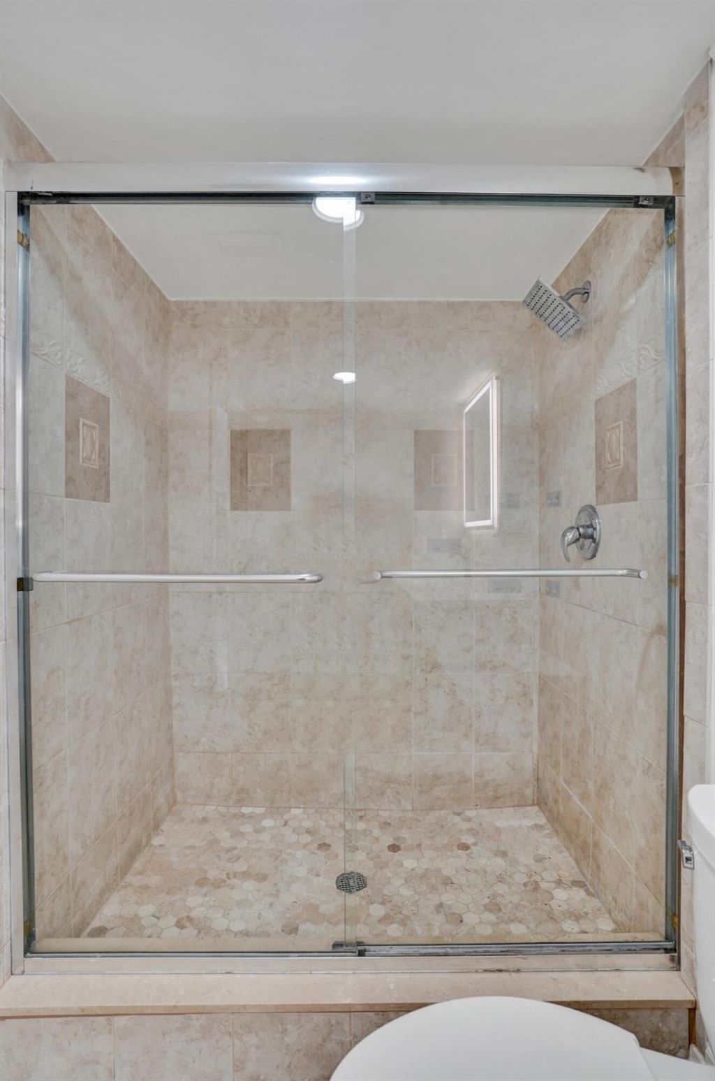 1040 Homewood Boulevard, Unit L202, Delray Beach, FL 33445 Photo