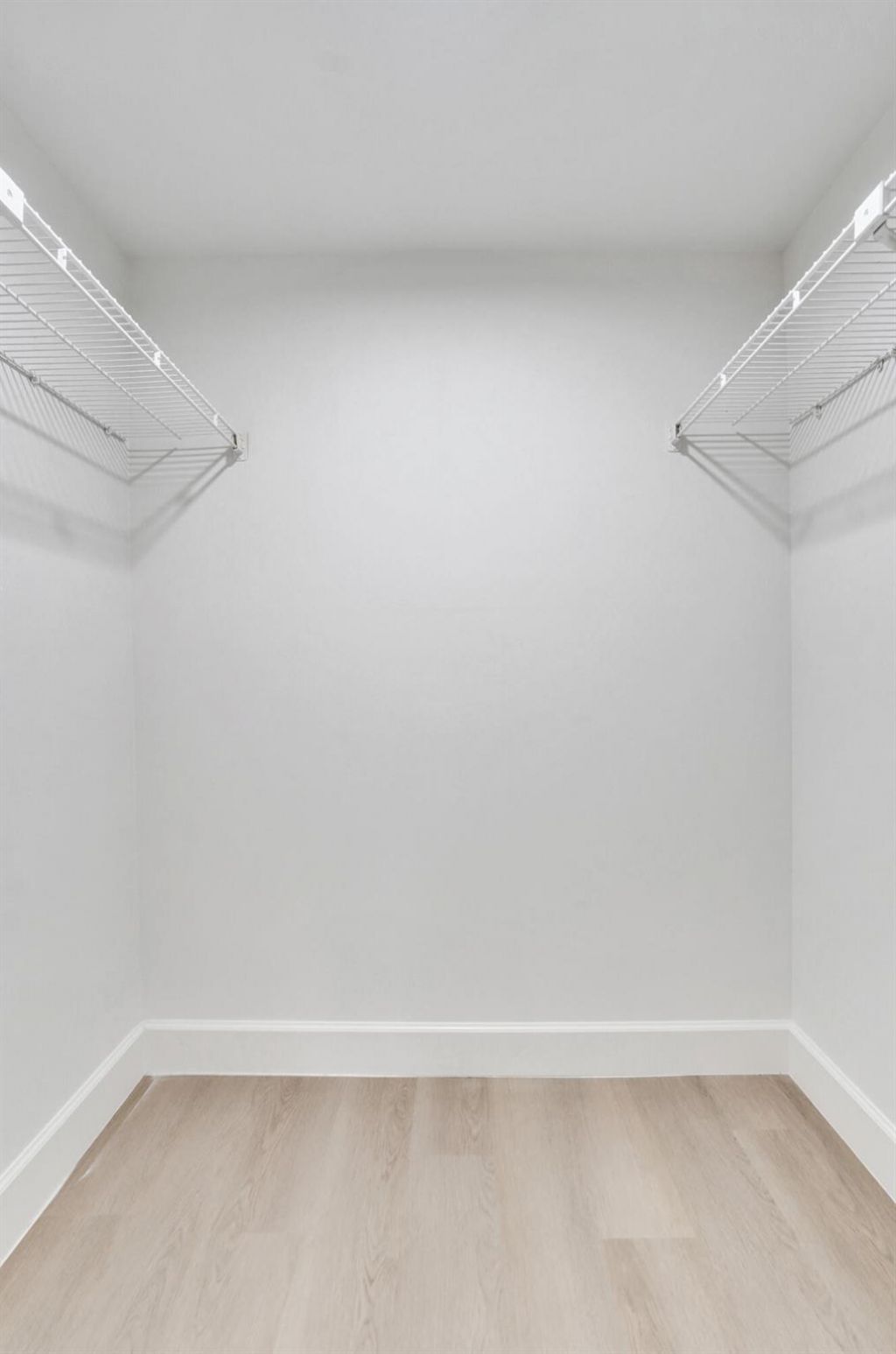 1040 Homewood Boulevard, Unit L202, Delray Beach, FL 33445 Photo