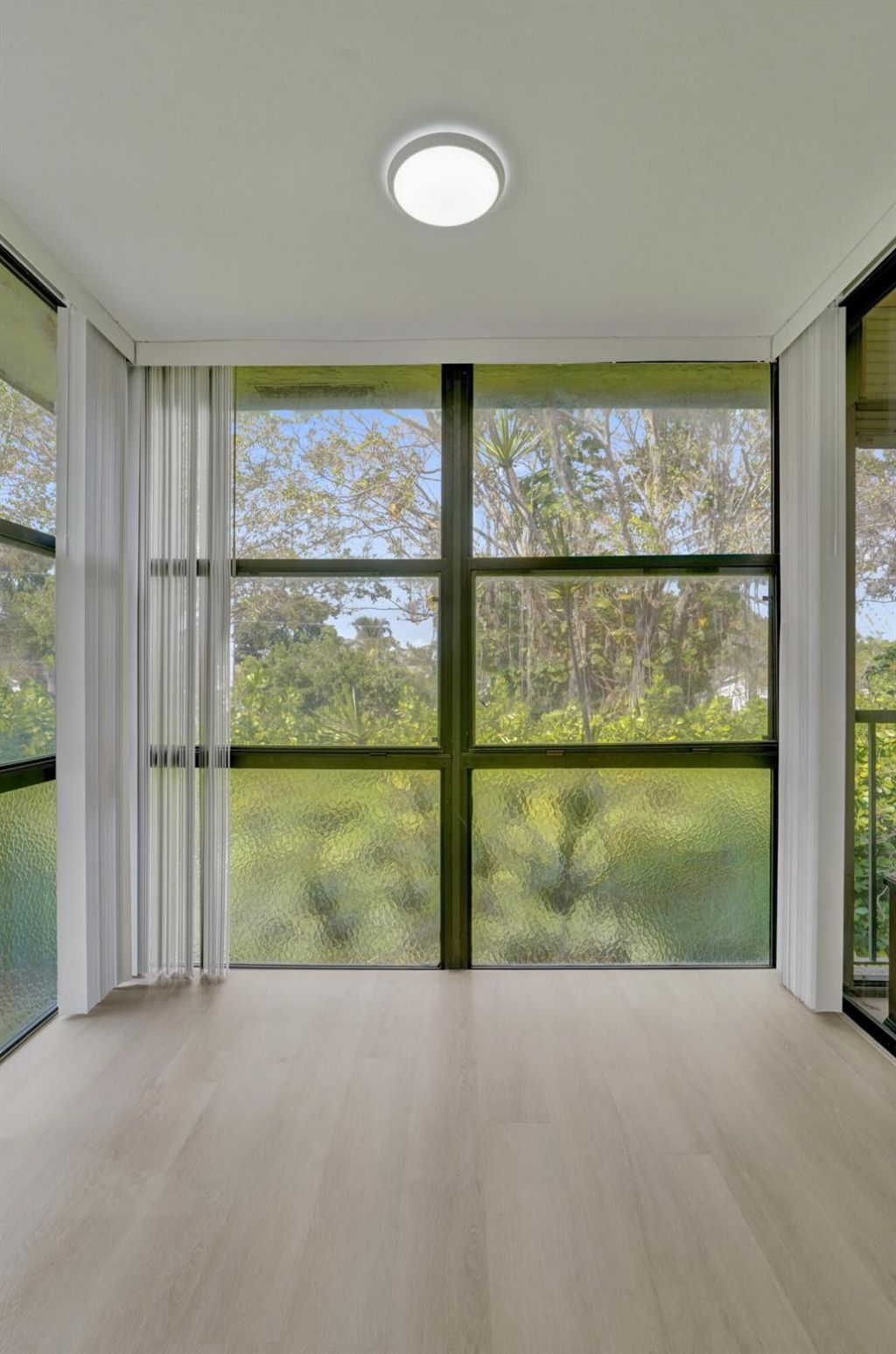 1040 Homewood Boulevard, Unit L202, Delray Beach, FL 33445 Photo