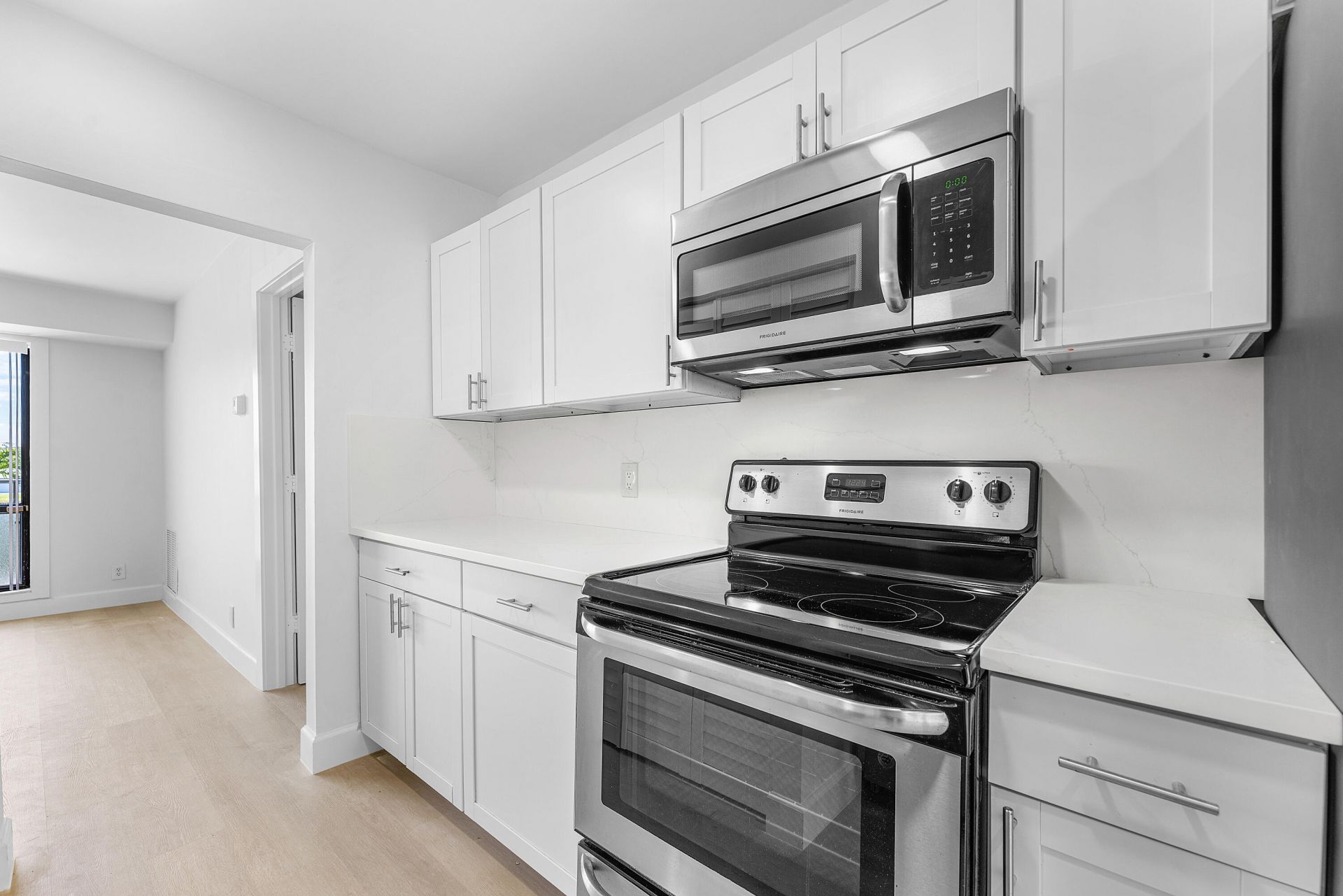 1040 Homewood Boulevard, Unit L202, Delray Beach, FL 33445 Photo